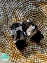 Load image into Gallery viewer, Lined Minky Mittens