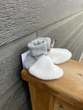 Load image into Gallery viewer, Baby Booties (slippers) - custom order