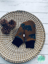 Load image into Gallery viewer, Lined Minky Mittens