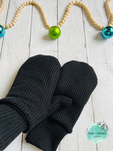 Load image into Gallery viewer, Lined Minky Mittens