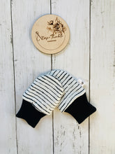Load image into Gallery viewer, Lined Minky Mittens