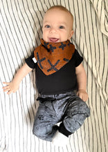 Load image into Gallery viewer, Bandana Bibs (Set of 3)