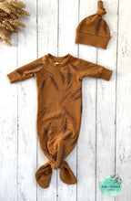 Load image into Gallery viewer, Knotted Gown