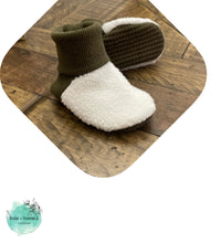 Load image into Gallery viewer, Baby Slip On Booties - Preorder