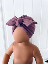 Load image into Gallery viewer, Solano Bow Beanie - Mauve/Ginger