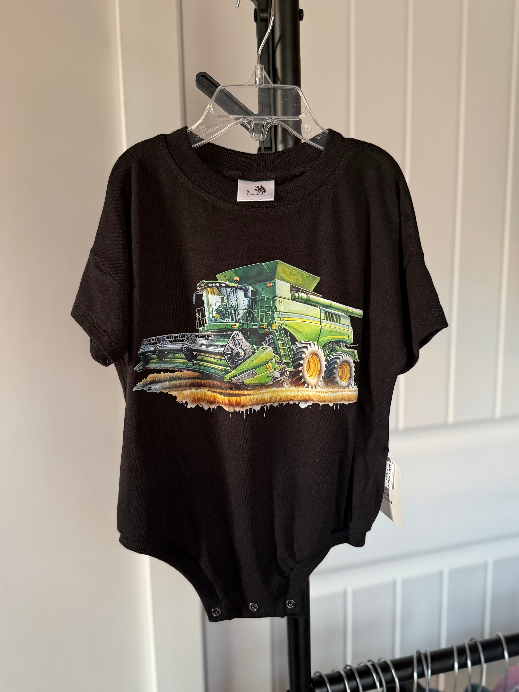 Slouchy Tee Romper / Black / Green Combine