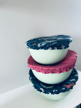 Load image into Gallery viewer, Bowl Covers- Fushia + Whales-  (set of 3) Medium, Large and XL