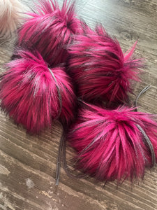 Snap Poms