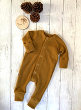 Load image into Gallery viewer, Raglan Romper