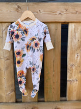 Load image into Gallery viewer, Raglan Romper